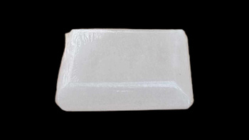 Mydło solne peelingujące antybakteryjne Białe Zdrowie Natury, ok. 400 g